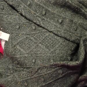 Green Old Navy sweater